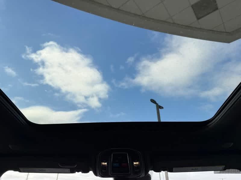 new 2026 Jeep Grand Cherokee car, priced at $53,210