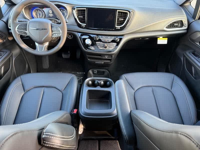 new 2026 Chrysler Pacifica car, priced at $43,415