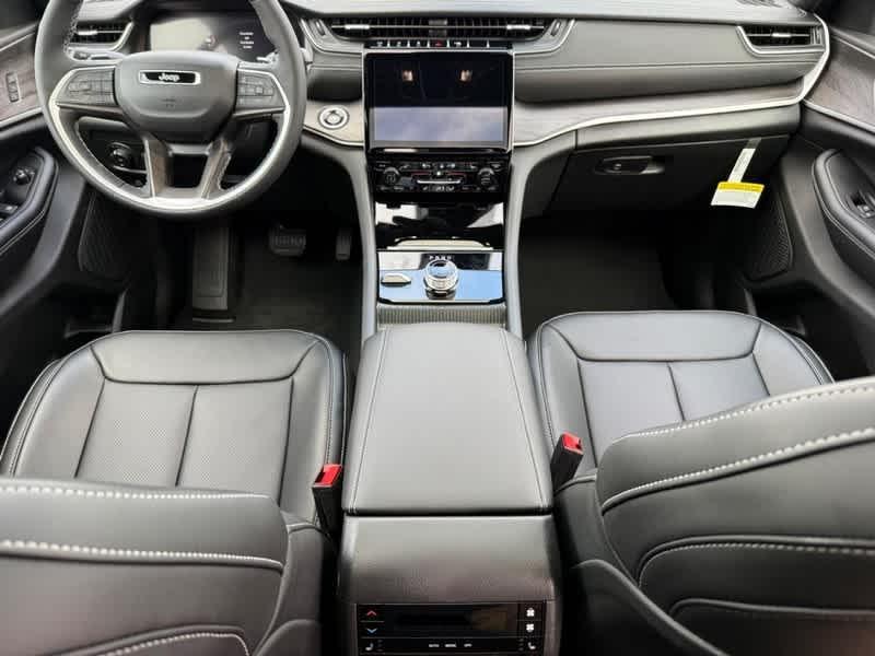 new 2025 Jeep Grand Cherokee L car, priced at $50,248