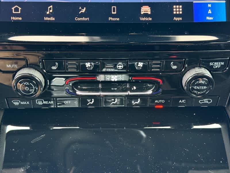 new 2025 Jeep Grand Cherokee L car, priced at $50,248