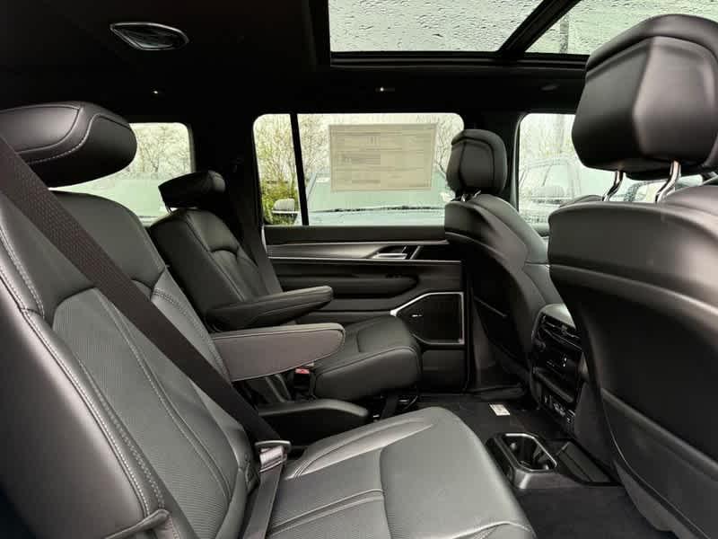 new 2026 Jeep Grand Wagoneer L car, priced at $72,498