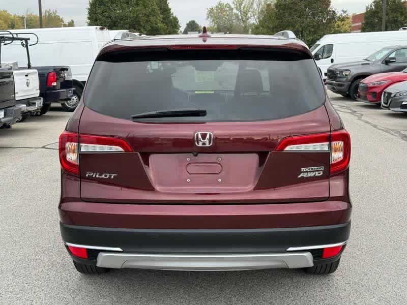 2021 Deep Scarlet Pearl Honda Pilot