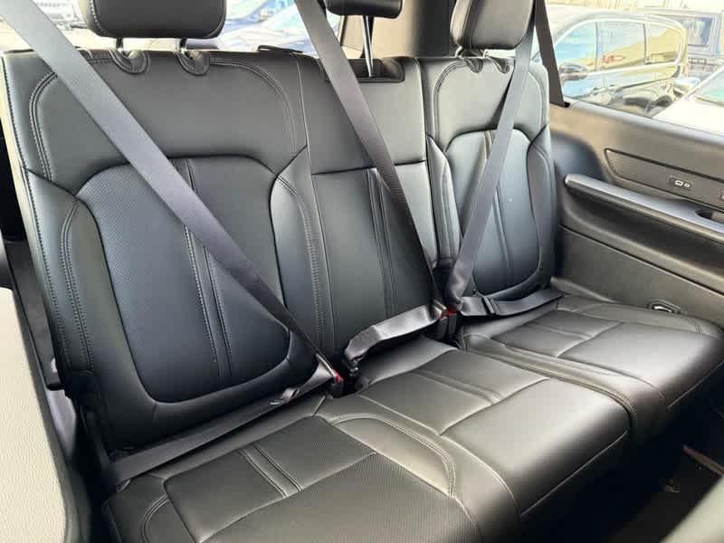 new 2026 Jeep Grand Wagoneer L car, priced at $77,045