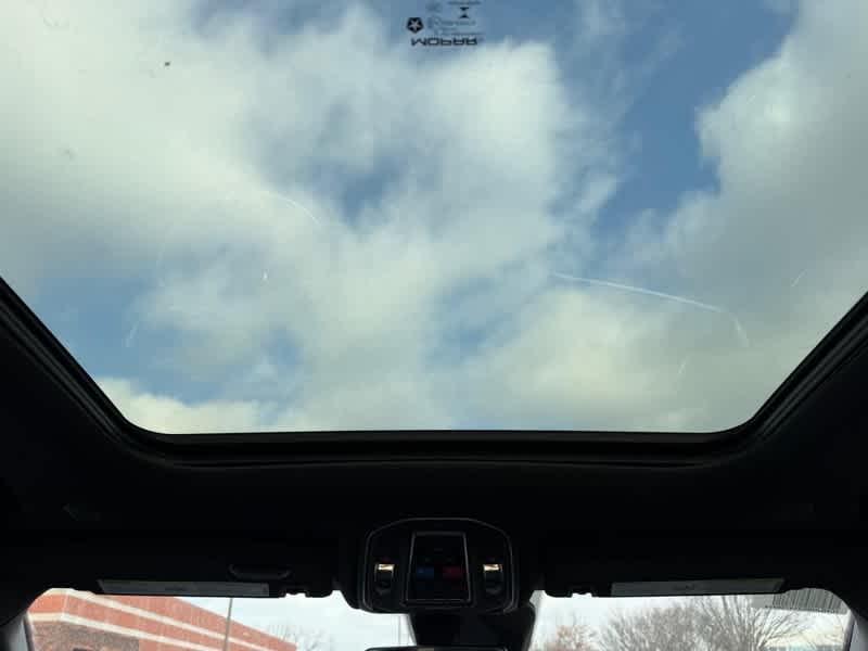 new 2025 Jeep Grand Cherokee car, priced at $48,237