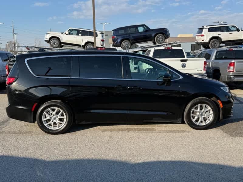 used 2025 Chrysler Pacifica car, priced at $31,994