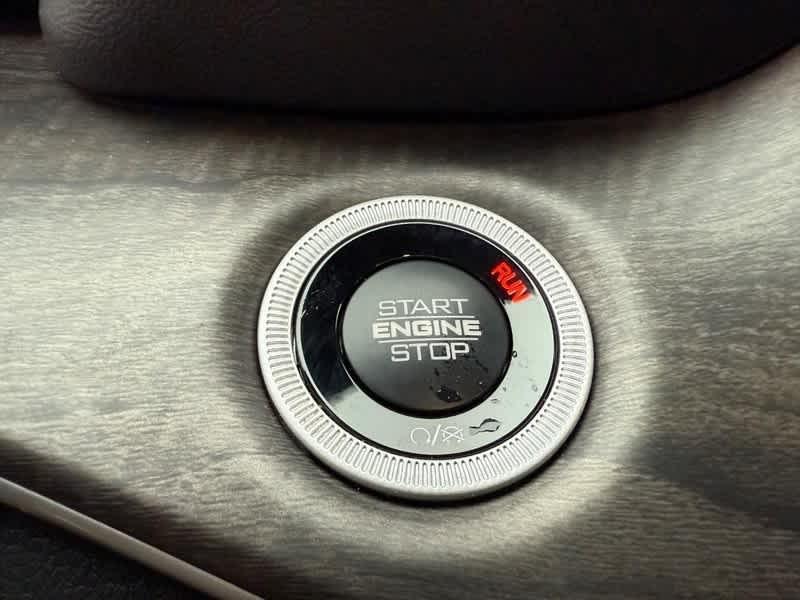 new 2025 Jeep Grand Cherokee car, priced at $47,519