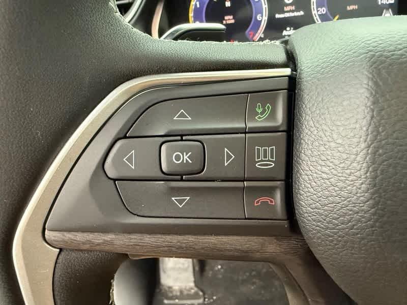 new 2025 Jeep Grand Cherokee car, priced at $47,519