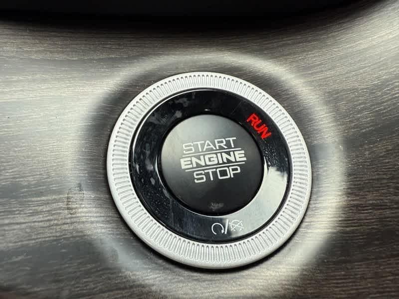 new 2025 Jeep Grand Cherokee car, priced at $48,488