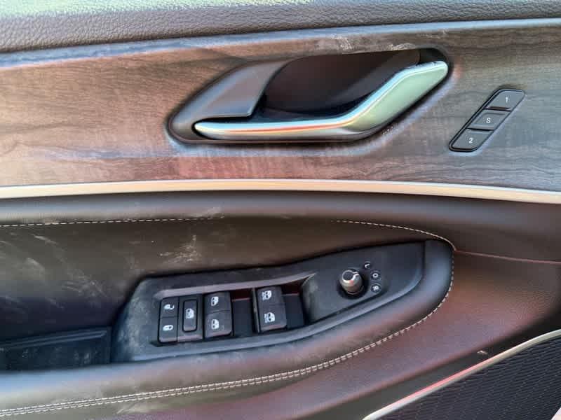 new 2026 Jeep Grand Cherokee L car, priced at $55,943