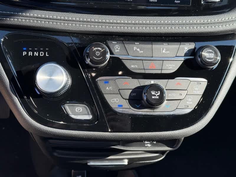 new 2026 Chrysler Pacifica car, priced at $46,463