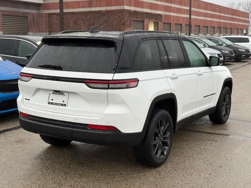 new 2025 Jeep Grand Cherokee car, priced at $48,546