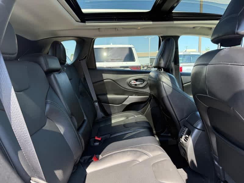 used 2021 Jeep Cherokee car, priced at $23,082