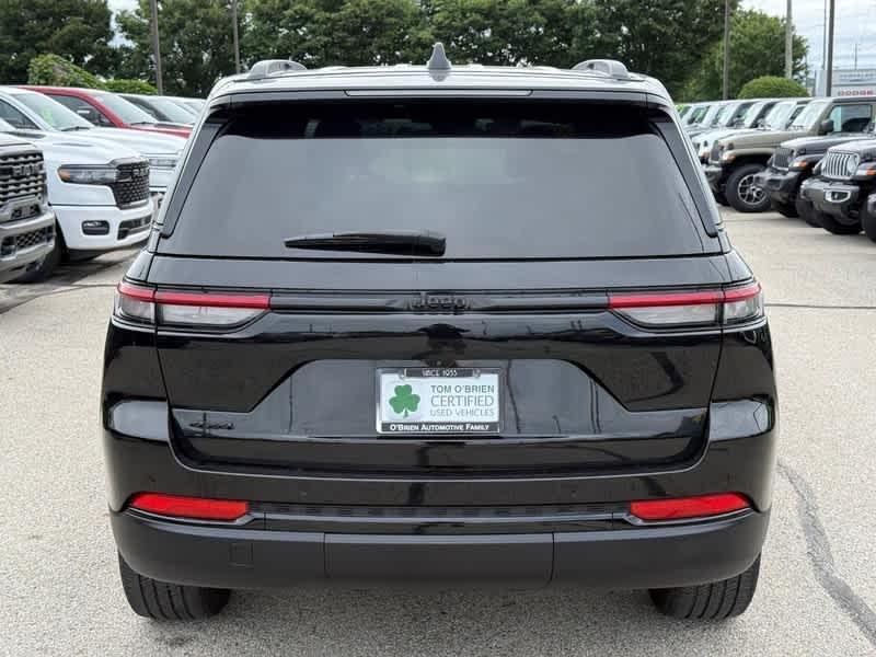 used 2024 Jeep Grand Cherokee car, priced at $35,178