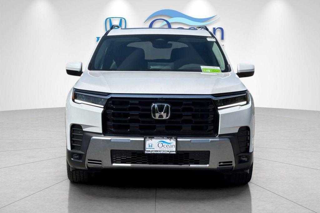 new 2026 Honda Pilot car, priced at $54,245