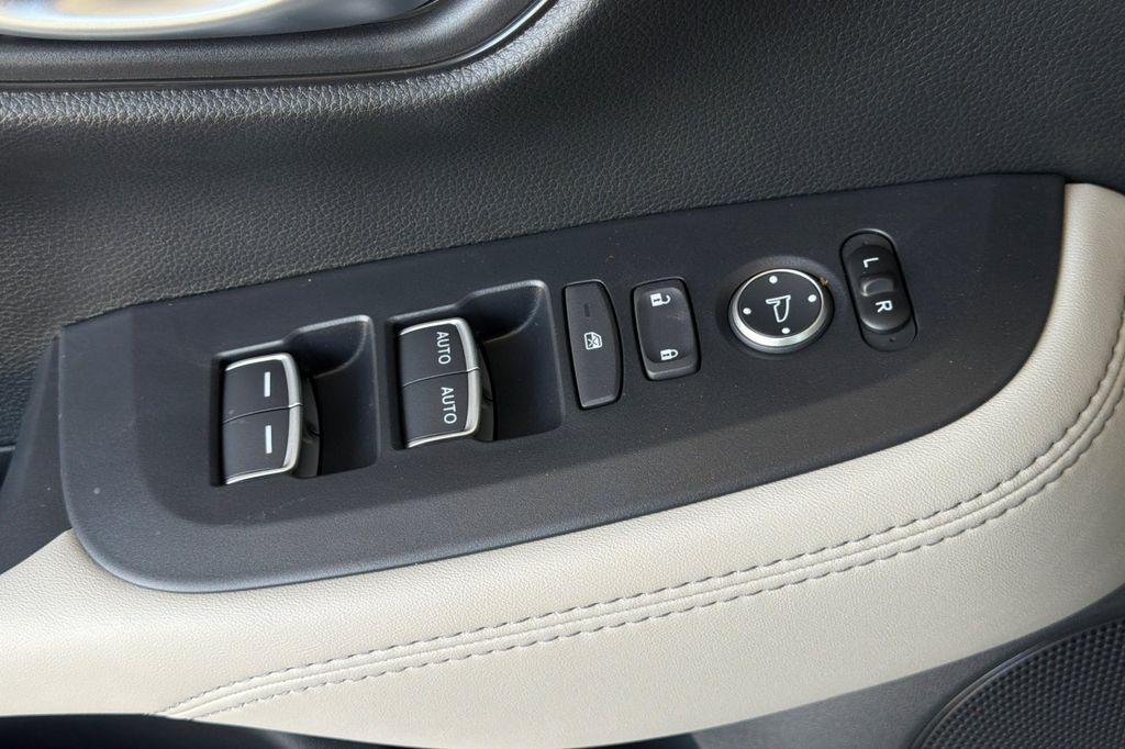 new 2027 Honda HR-V car, priced at $31,900