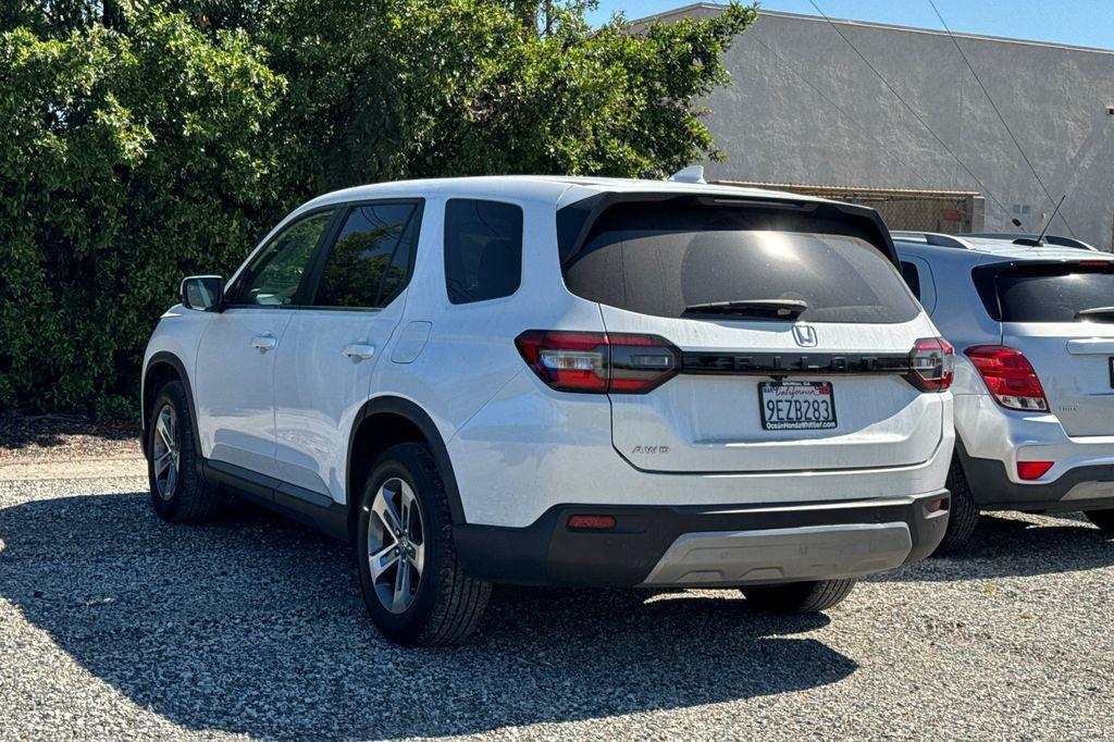 used 2023 Honda Pilot car, priced at $35,998