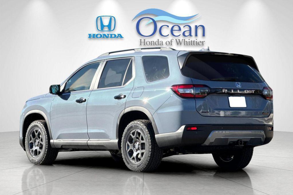 new 2026 Honda Pilot car, priced at $52,345