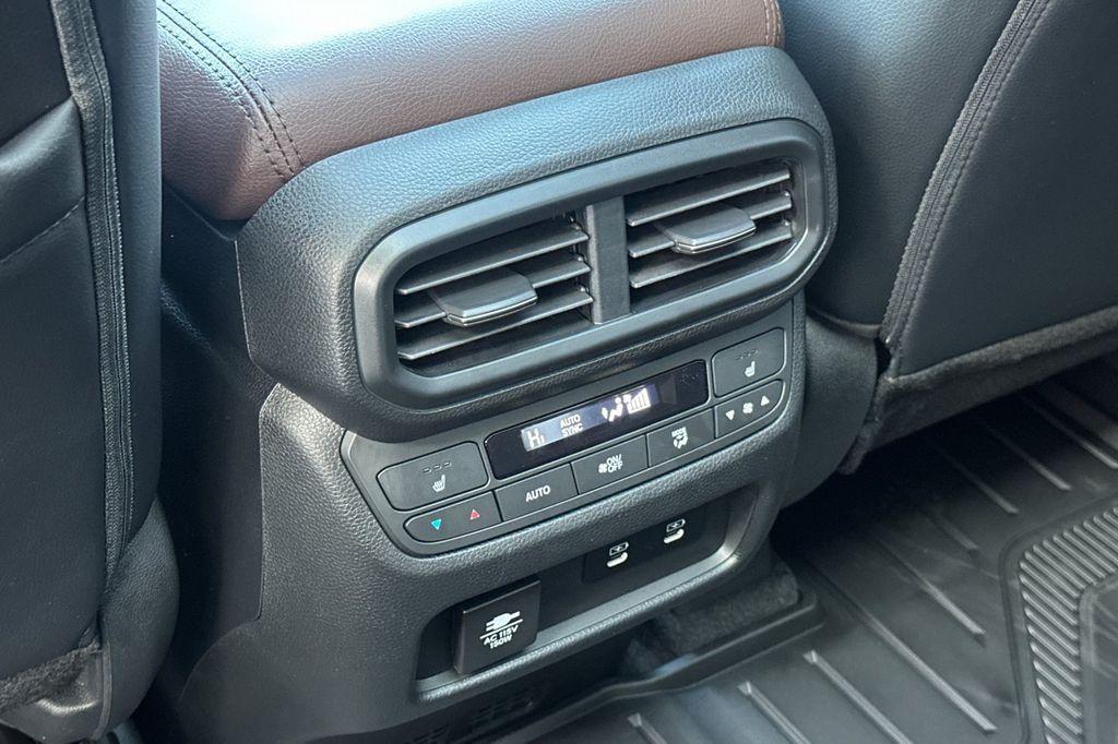 new 2026 Honda Pilot car, priced at $52,345