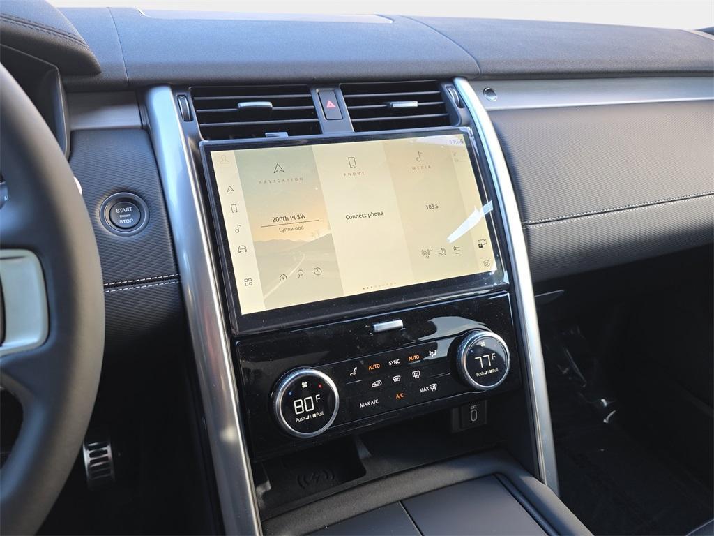 new 2026 Land Rover Discovery car