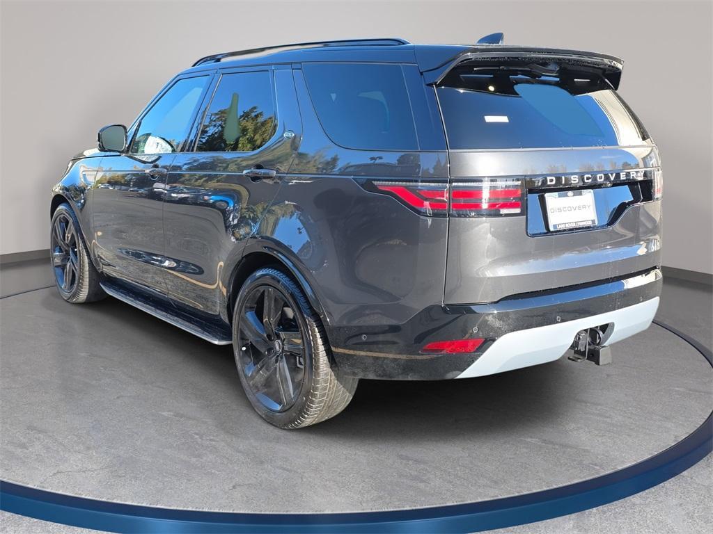 new 2026 Land Rover Discovery car