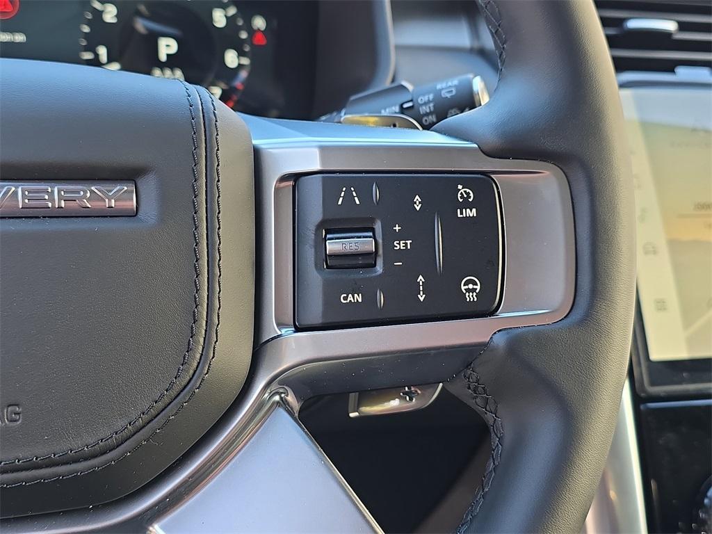 new 2026 Land Rover Discovery car