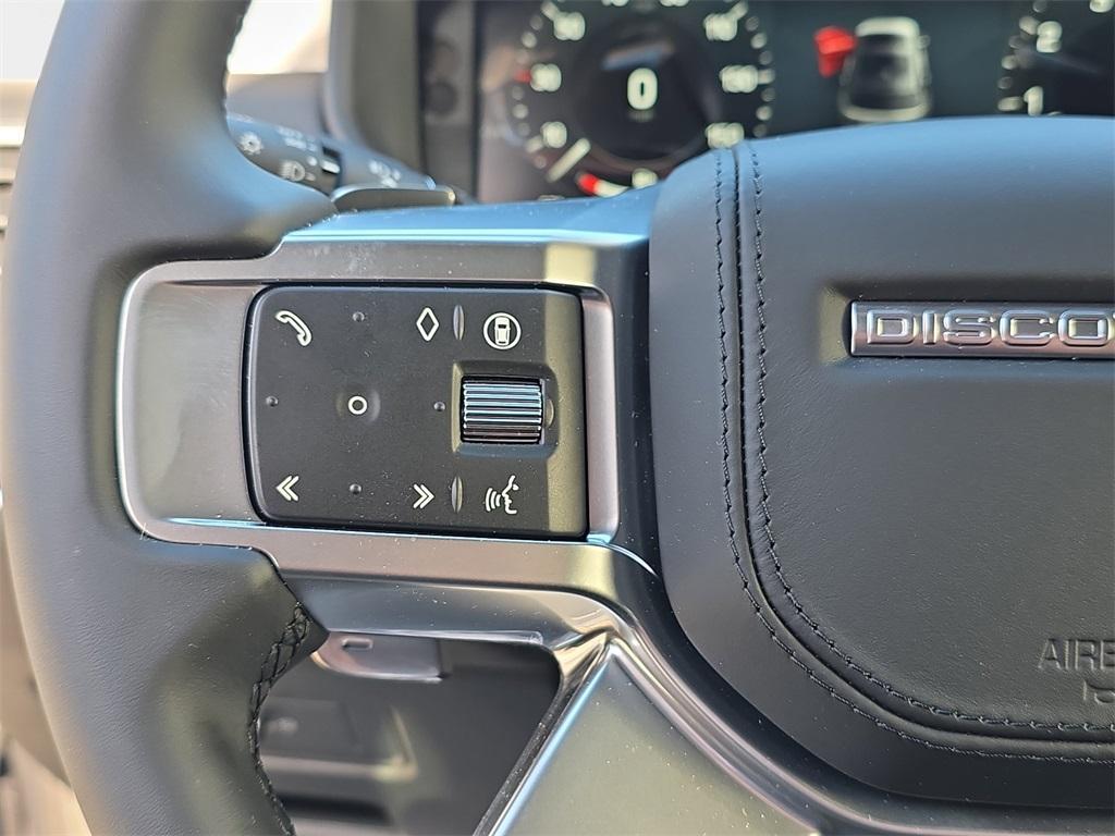 new 2026 Land Rover Discovery car