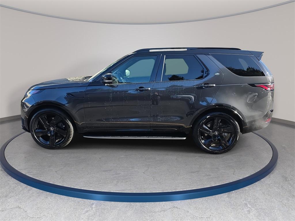 new 2026 Land Rover Discovery car