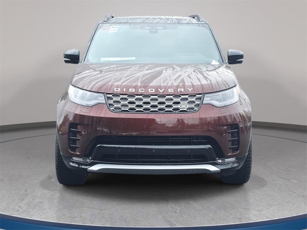 new 2026 Land Rover Discovery car