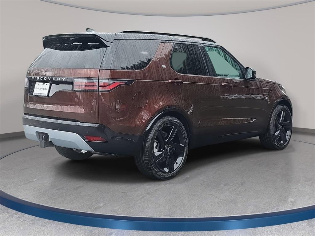 new 2026 Land Rover Discovery car