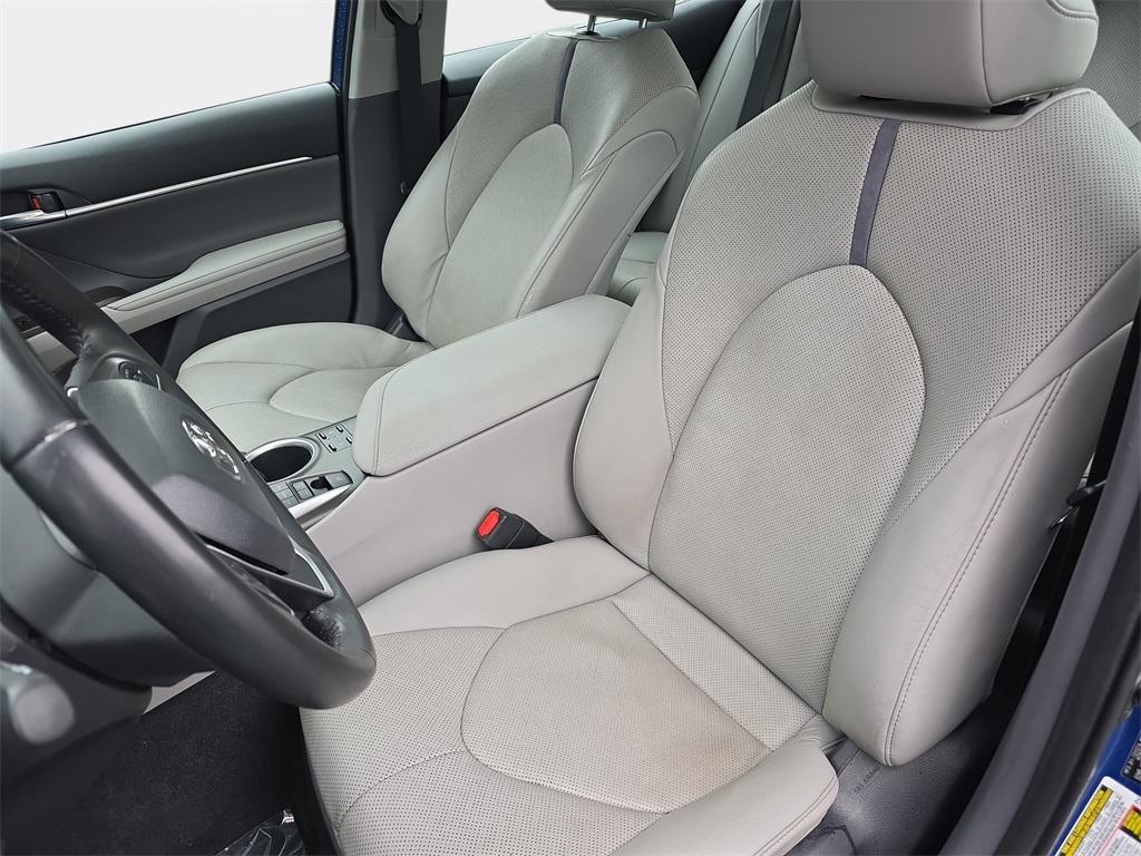 used 2023 Toyota Camry Hybrid car, priced at $26,790