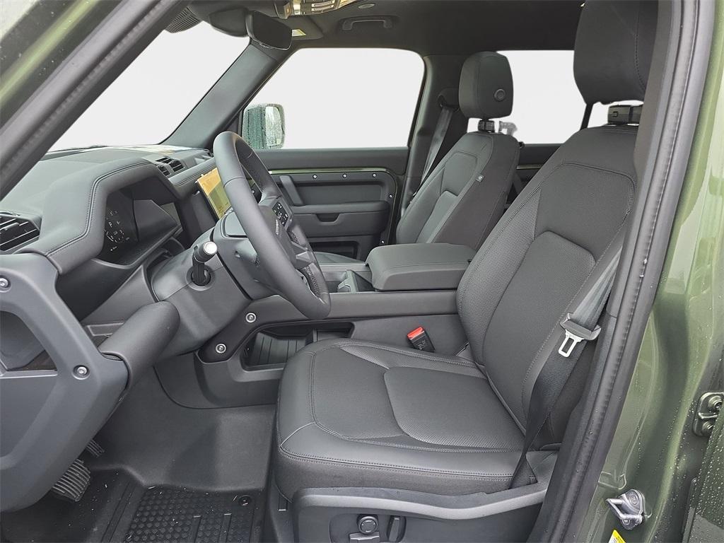 new 2026 Land Rover Defender car