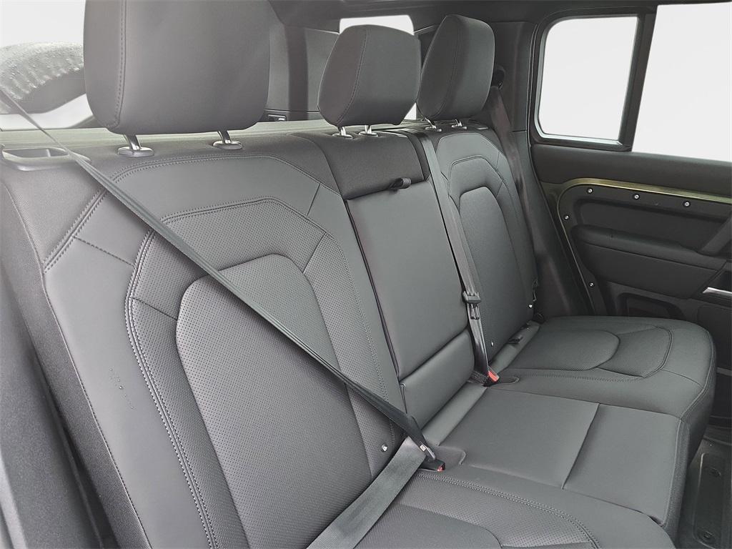 new 2026 Land Rover Defender car