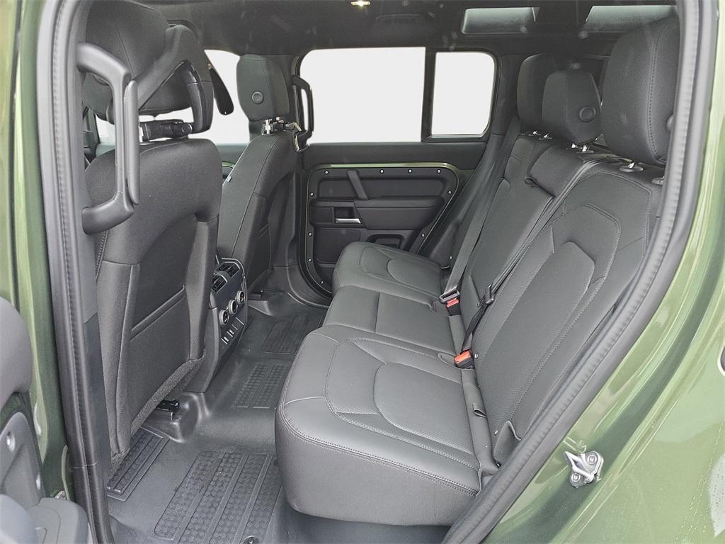 new 2026 Land Rover Defender car