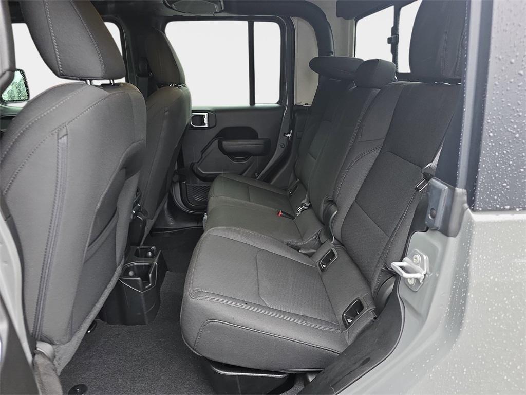 used 2022 Jeep Gladiator car, priced at $31,880