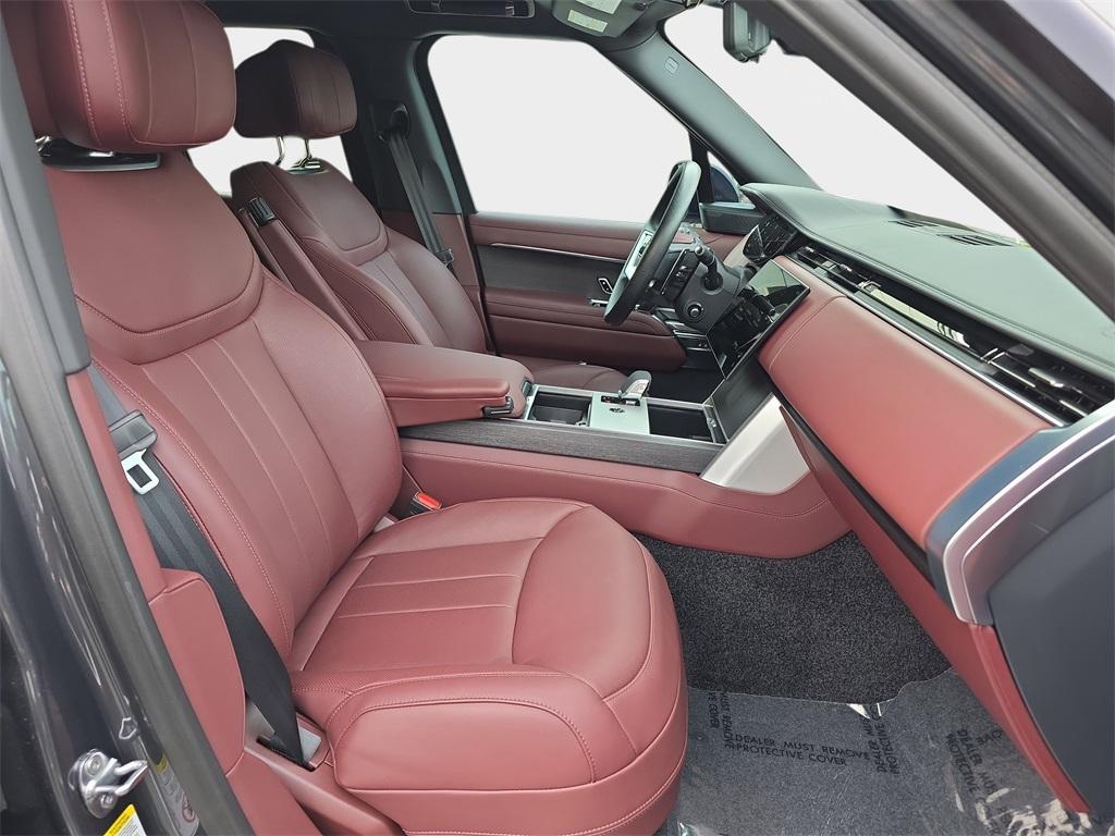 new 2025 Land Rover Range Rover car, priced at $180,975