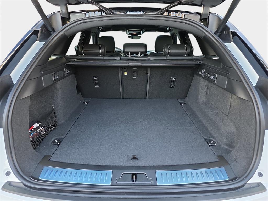 new 2026 Land Rover Range Rover Velar car