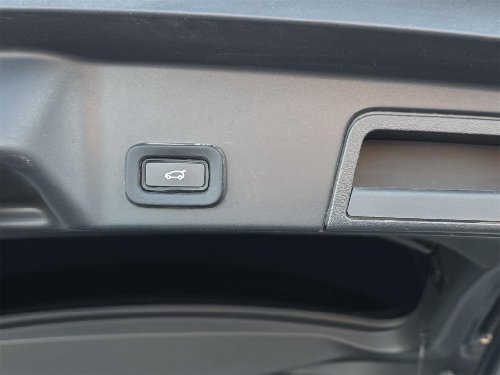 used 2020 Land Rover Range Rover Evoque car, priced at $20,980