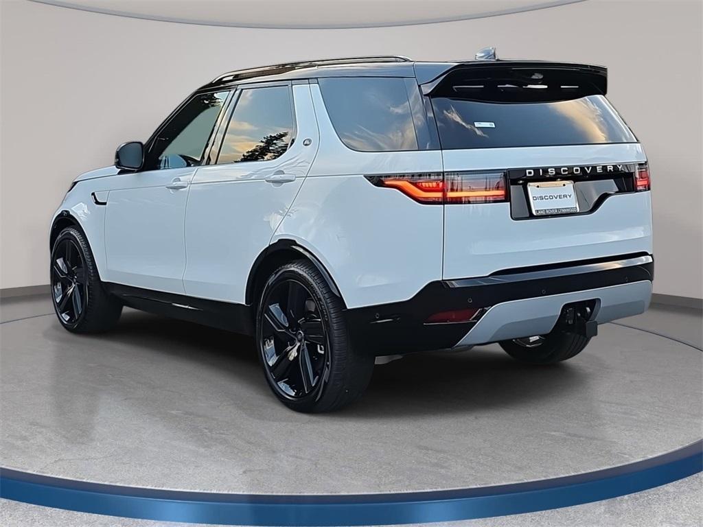 new 2026 Land Rover Discovery car