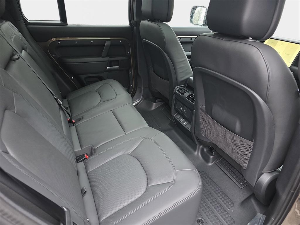 new 2026 Land Rover Defender car