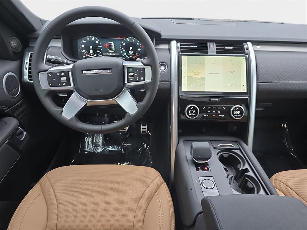 new 2026 Land Rover Discovery car