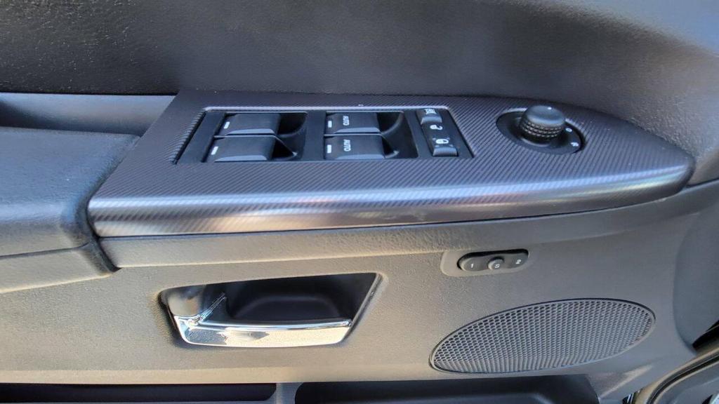 used 2008 Jeep Grand Cherokee car, priced at $29,394