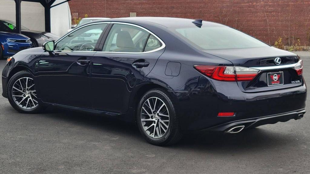 used 2017 Lexus ES 350 car, priced at $19,394