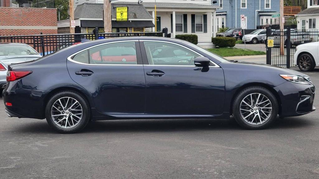 used 2017 Lexus ES 350 car, priced at $19,394