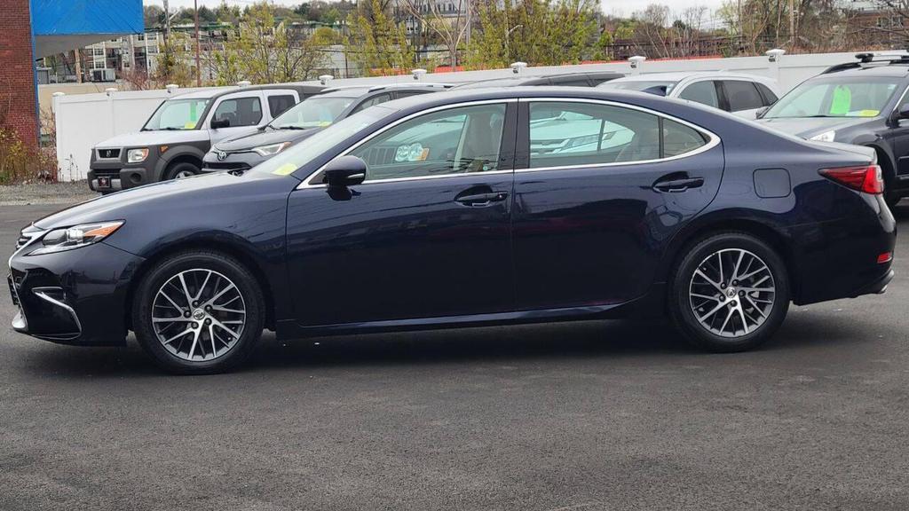 used 2017 Lexus ES 350 car, priced at $19,394