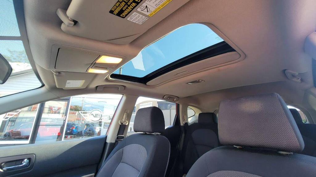 used 2008 Nissan Rogue car, priced at $6,394