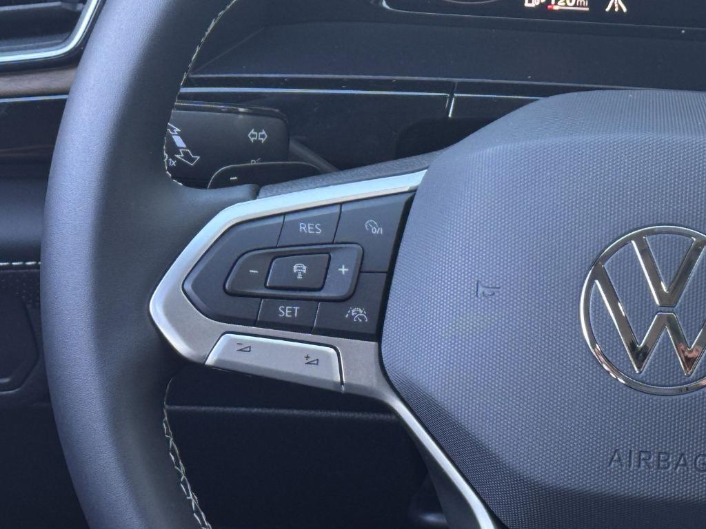 new 2026 Volkswagen Atlas car, priced at $42,867