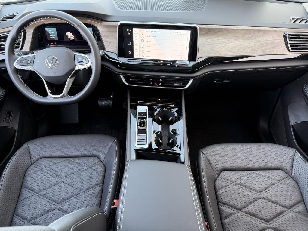 new 2026 Volkswagen Atlas car, priced at $41,283