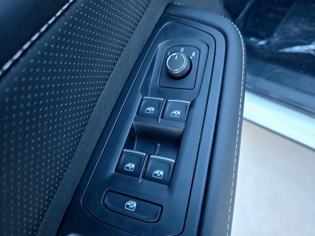 new 2026 Volkswagen Atlas Cross Sport car, priced at $35,170