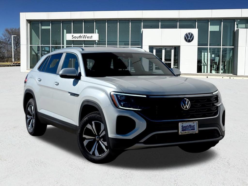 new 2026 Volkswagen Atlas Cross Sport car, priced at $35,170