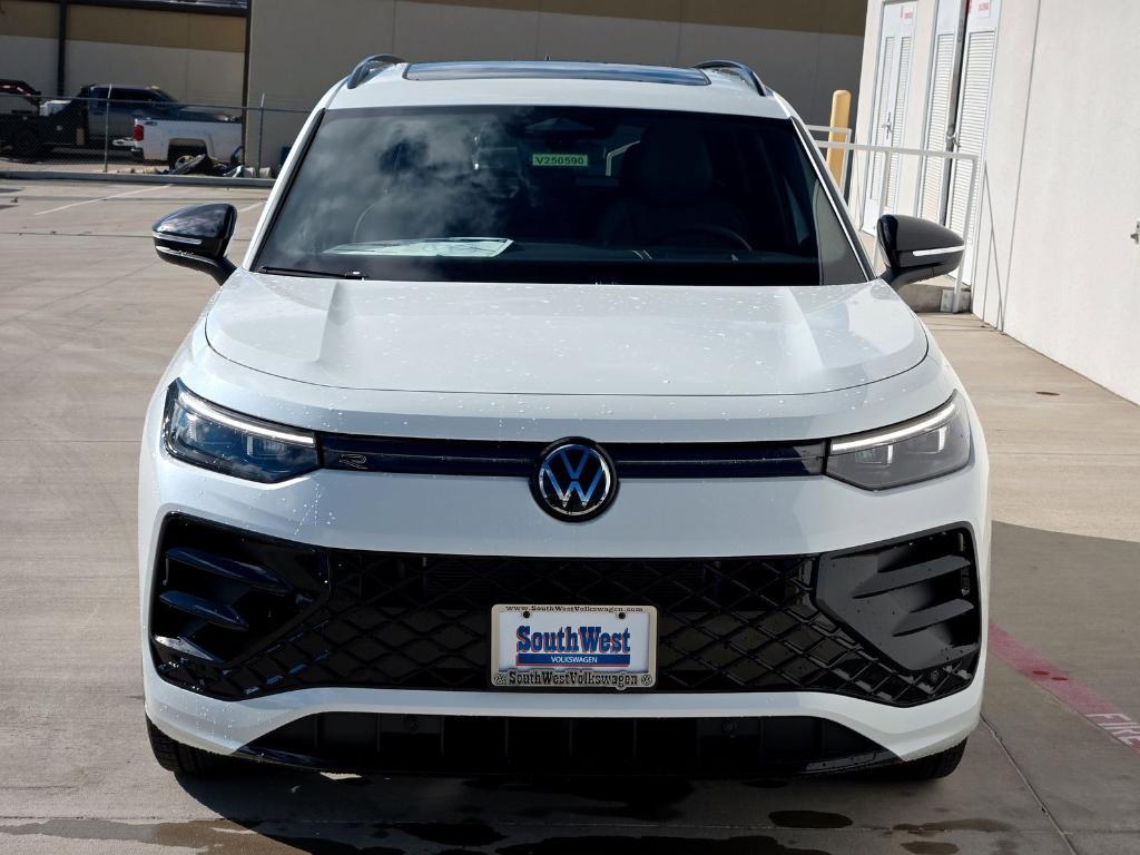 new 2026 Volkswagen Tiguan car, priced at $38,772